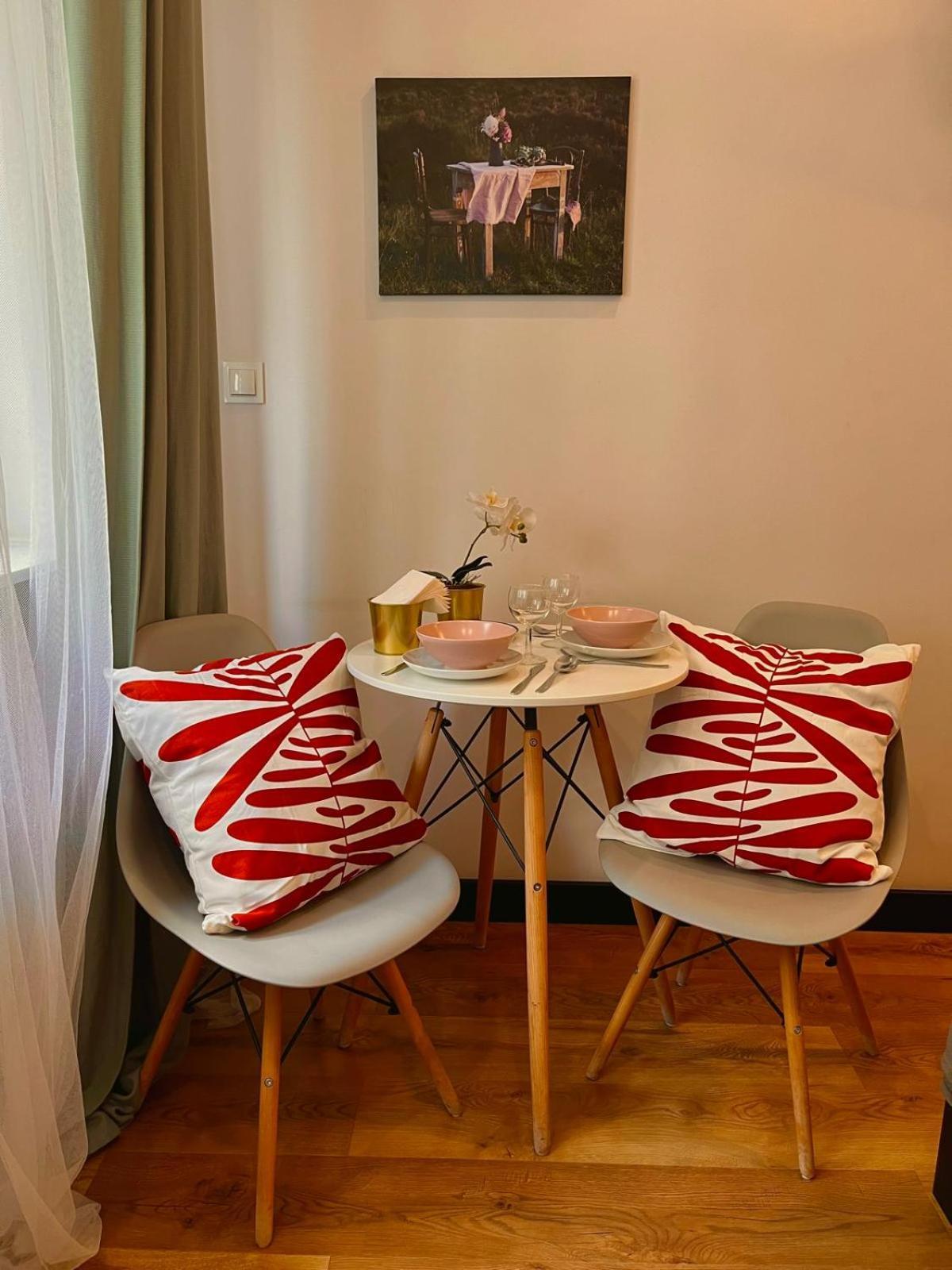 Best 1 Room Condo In Warszawa Center Экстерьер фото