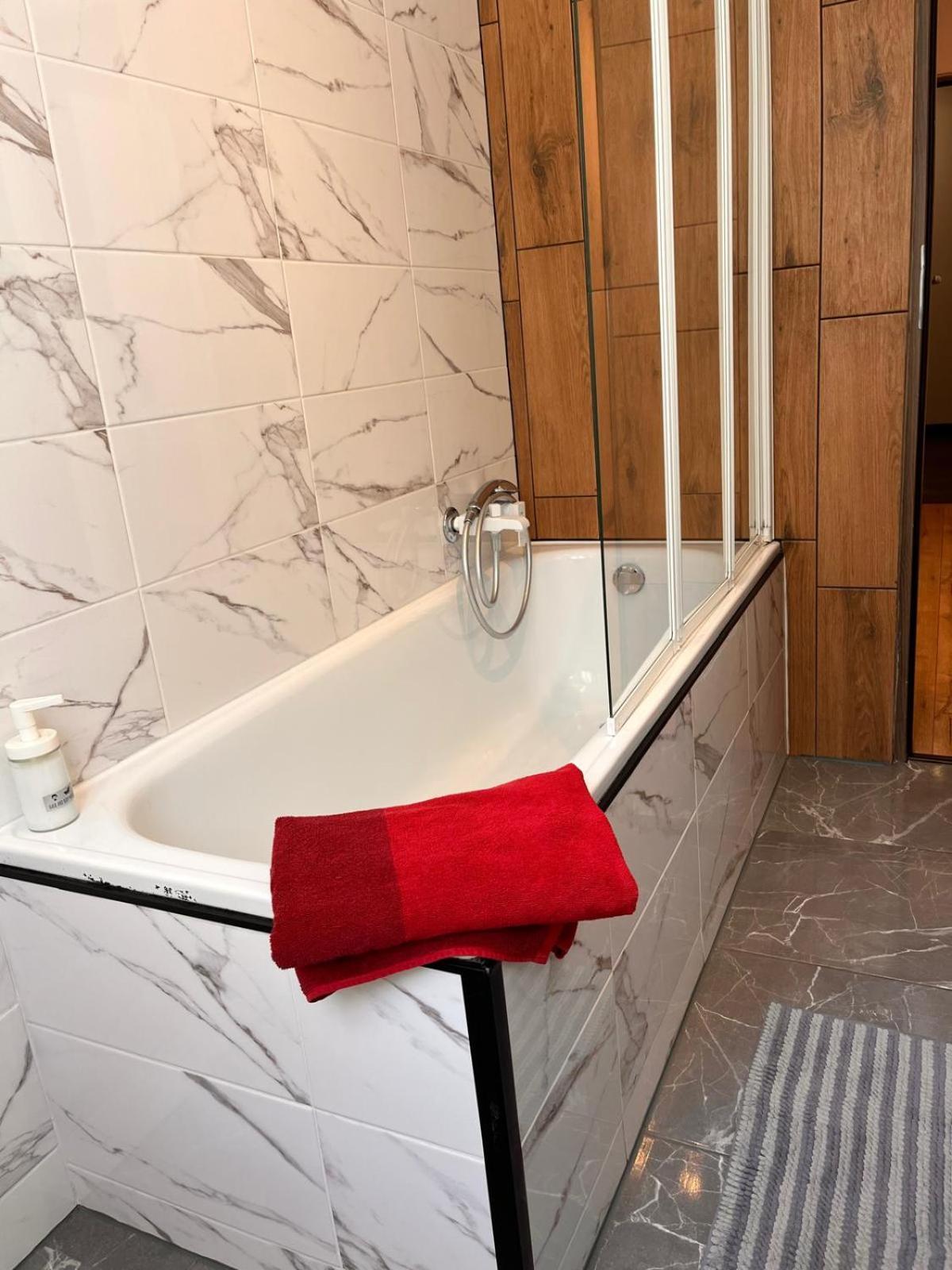 Best 1 Room Condo In Warszawa Center Экстерьер фото